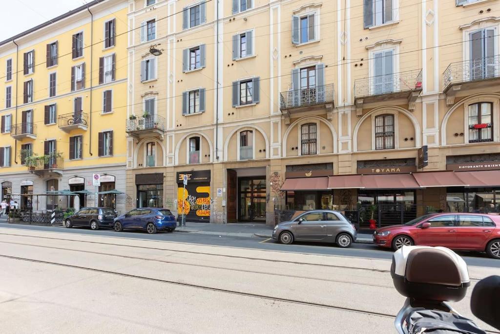 My Charming Apartments Ai Navigli-Vigevano Suite Milan Exterior photo