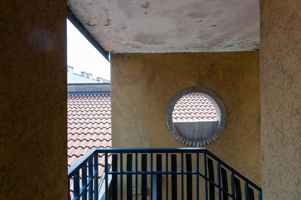 My Charming Apartments Ai Navigli-Vigevano Suite Milan Exterior photo
